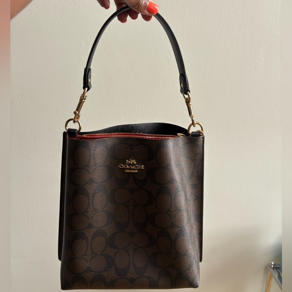 COACH NWOT Mollie Brown & Black Bucket Bag in Signature Canvas